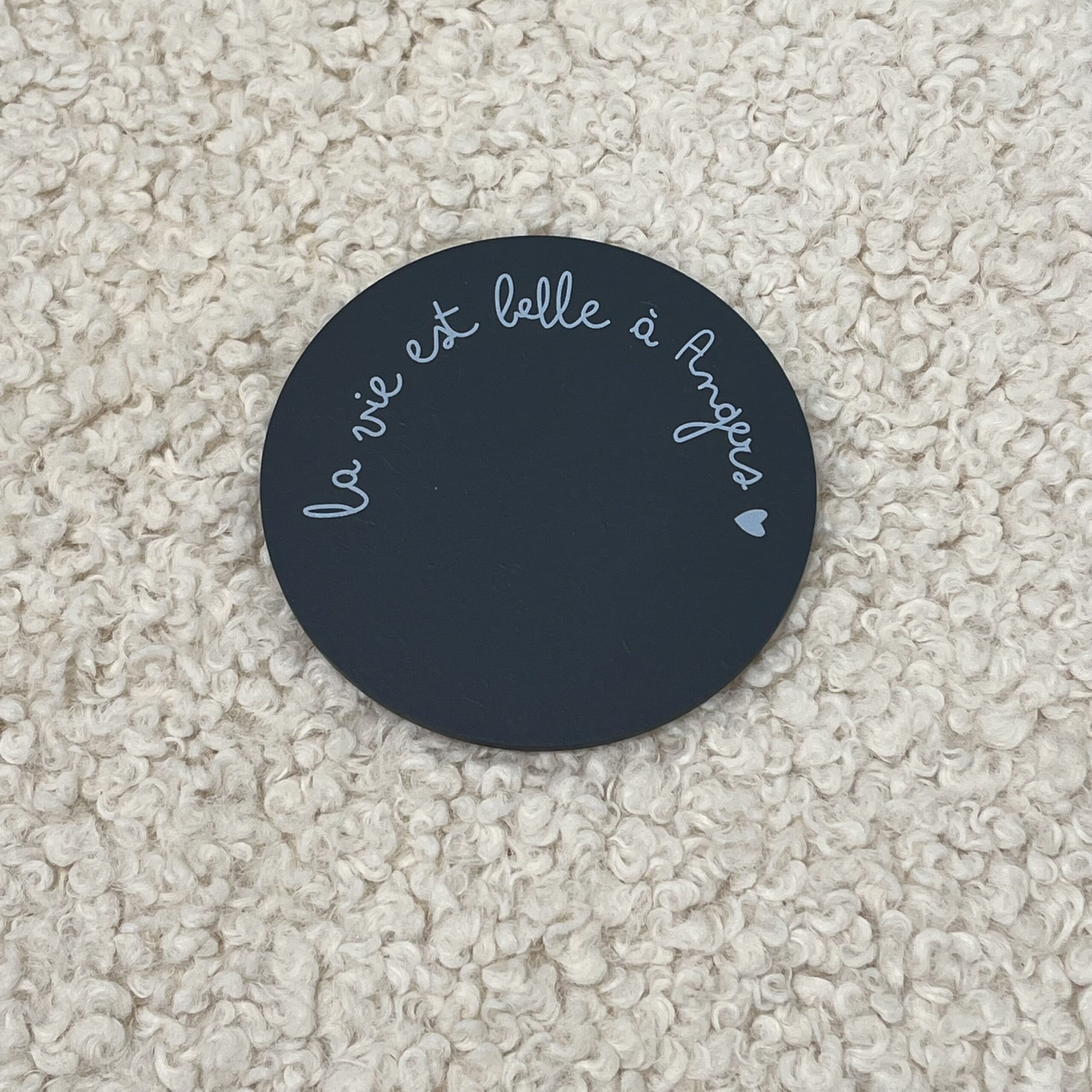 Dessous de verre La vie est belle à Angers gris foncé Sophie Janière A&C Angers-min