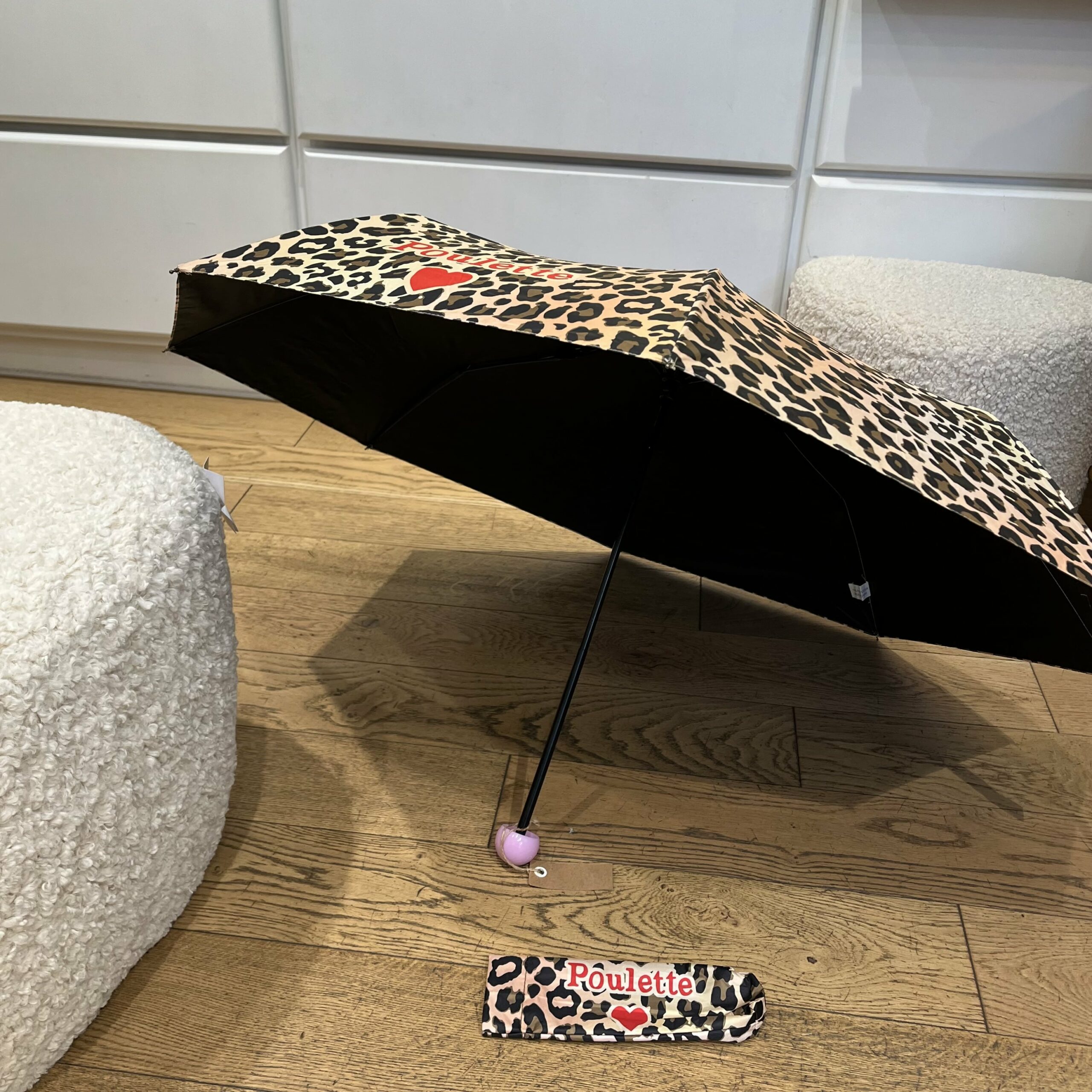 parapluie pliant POULETTE cabinet mode thérapie A&C Angers 1-min parapluie pliant POULETTE cabinet mode thérapie A&C Angers 1-min