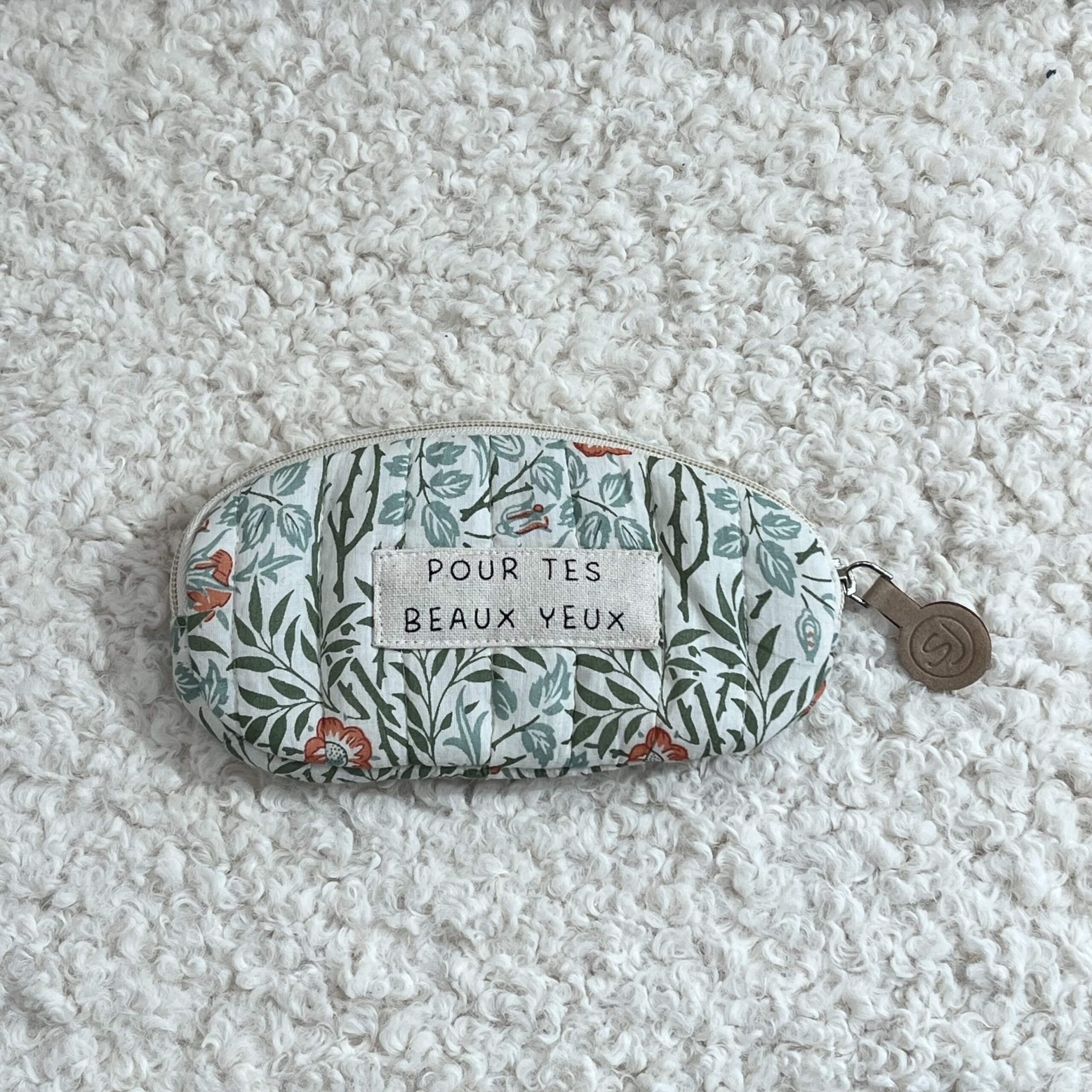 Trousse lunette JAIPUR Sophie janiere A&C Angers-min Trousse lunette JAIPUR Sophie janiere A&C Angers-min