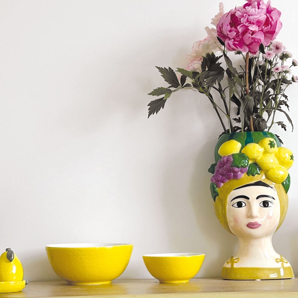 Vase fille citron OPJET A&C Angers 3-min