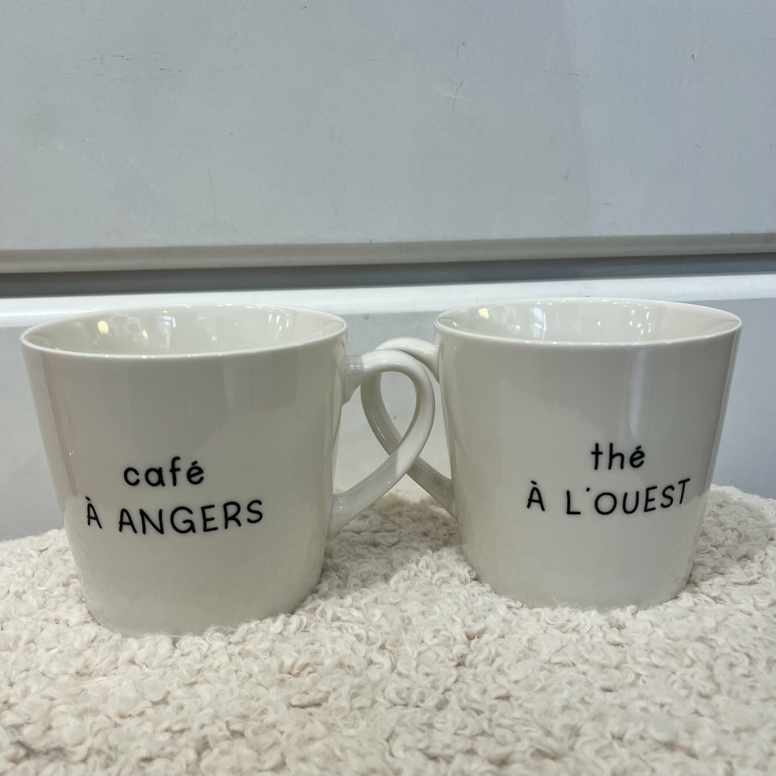 Grand mug déjeuner café à Angers , Thé à L'ouest Sophie Janiere A&C Angers-min
