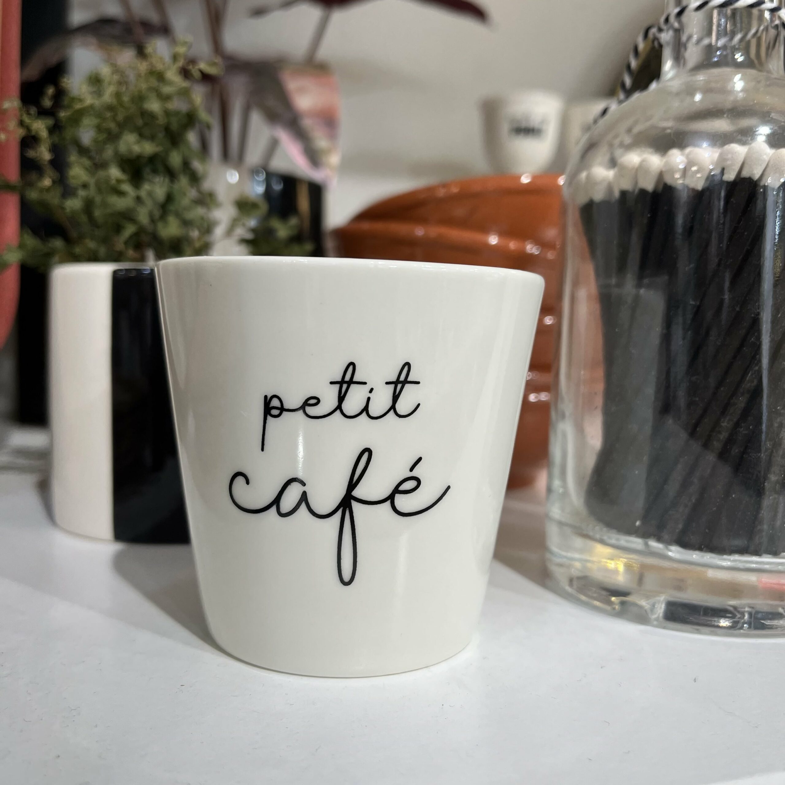 Moyen gobelet petit café Sophie Janière A&C Angers-min