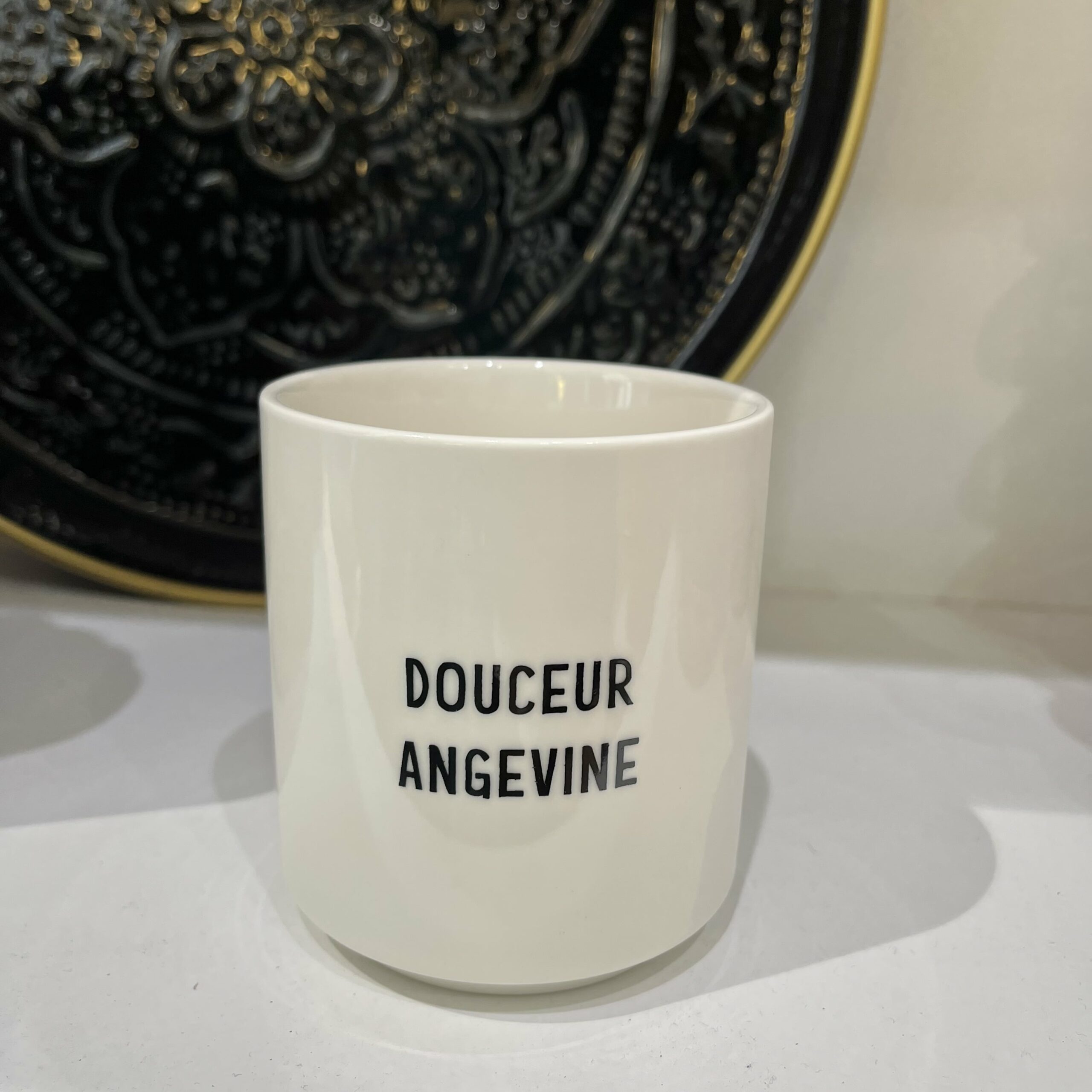 Mug empilable Douceur Angevine Sophie Janière A&C Angers-min