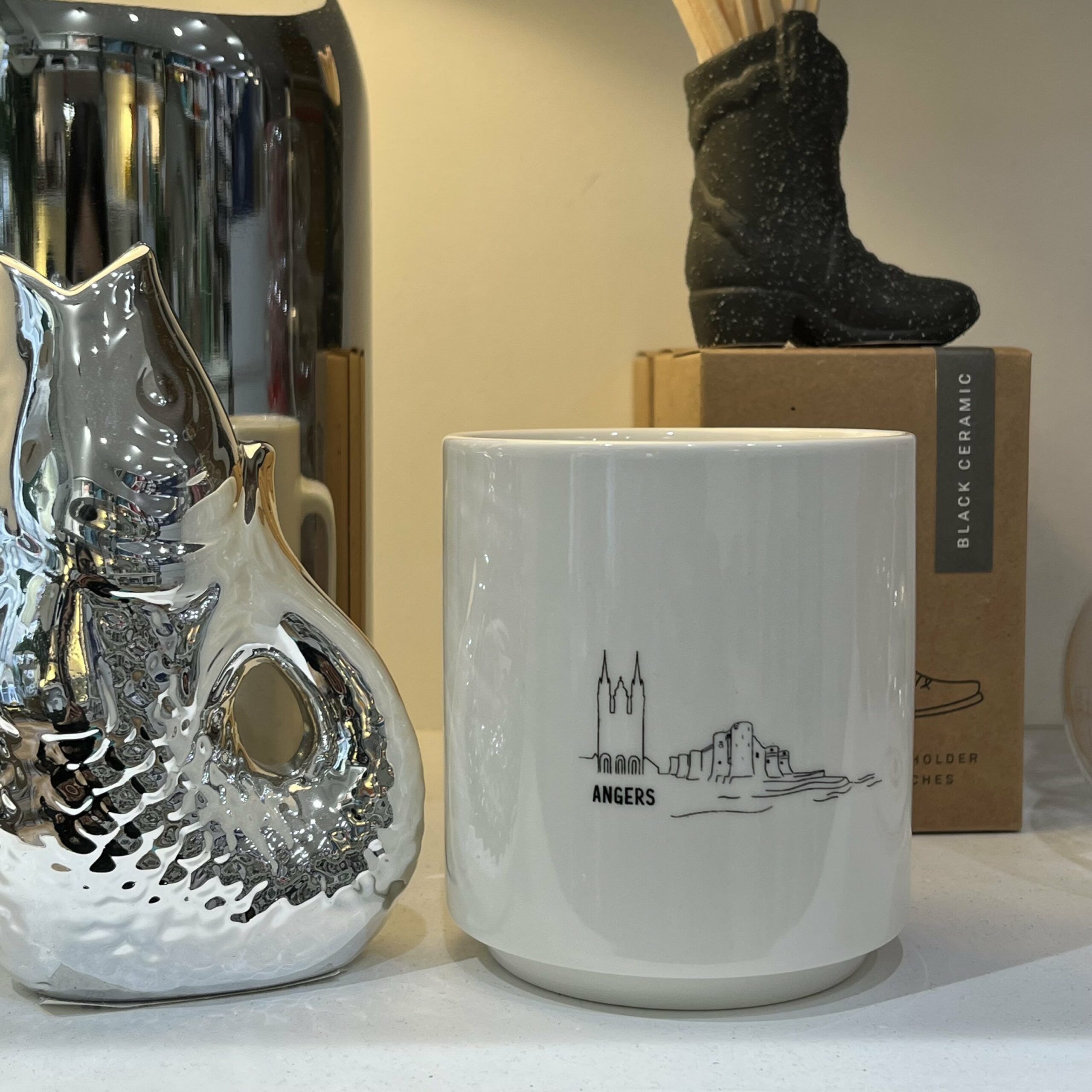 Mug empilable ligne d'angers Sophie Janière A&C Angers-min