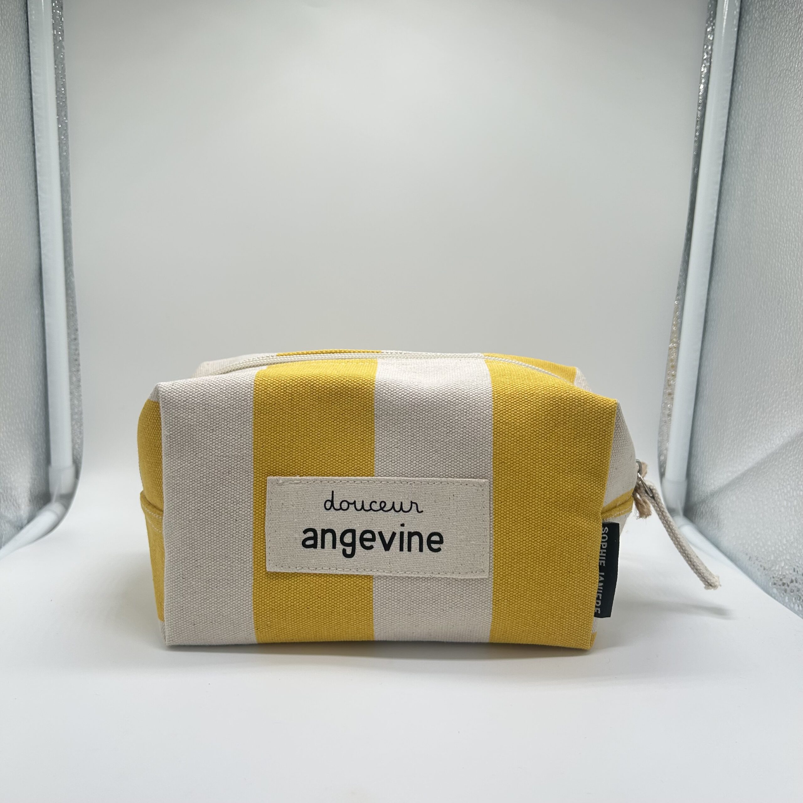 Trousse SJ douceur angevine rayures jaune A&C Angers